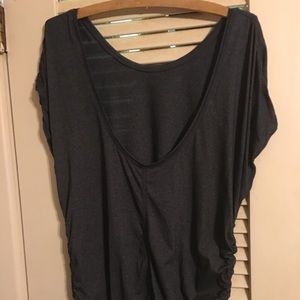 Lululemon shirt size 10